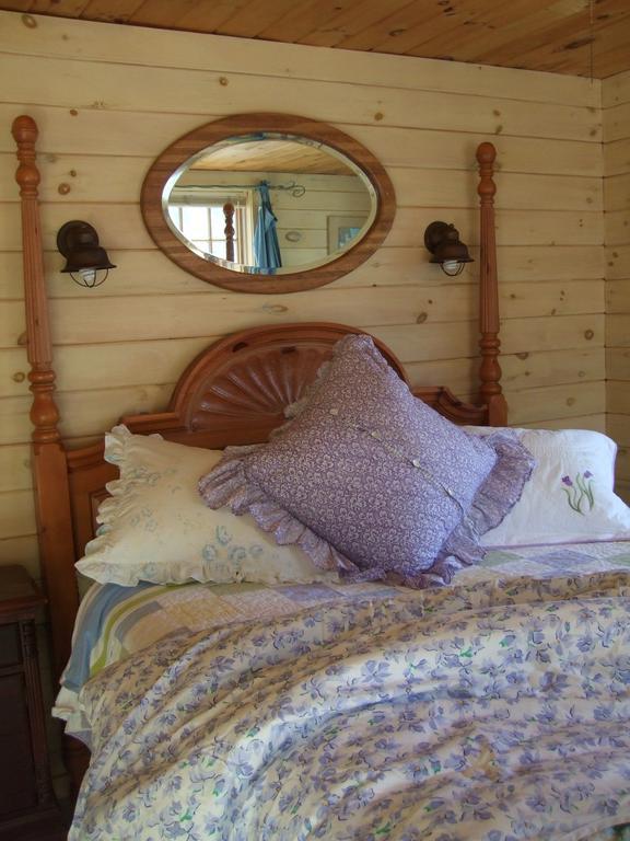 Enchanted Nights Bed & Bath Kittery Rom bilde