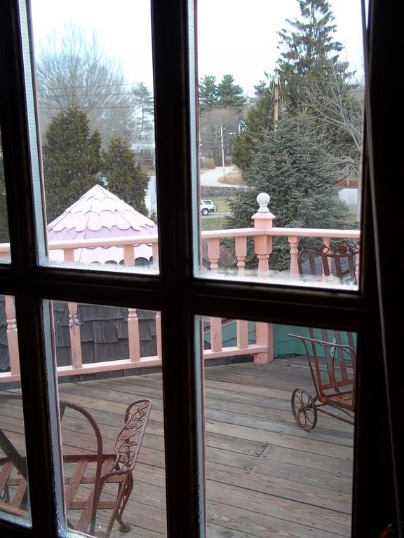 Enchanted Nights Bed & Bath Kittery Rom bilde